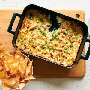 Crab Rangoon Dip with Wonton Chips