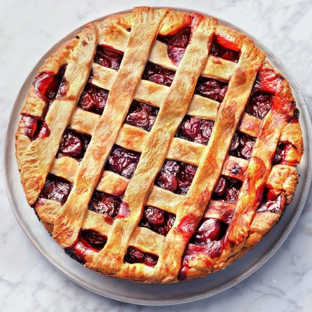 easy cherry pie