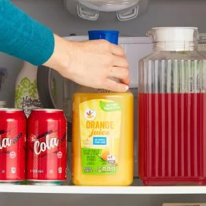 5 Ways to Maximize Space In Your Fridge When You’re Hosting a Big Meal 1