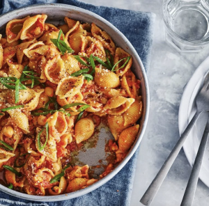 Pasta with Chickpeas  