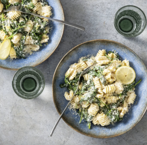 One-Pot Pasta with Ricotta and Lemon