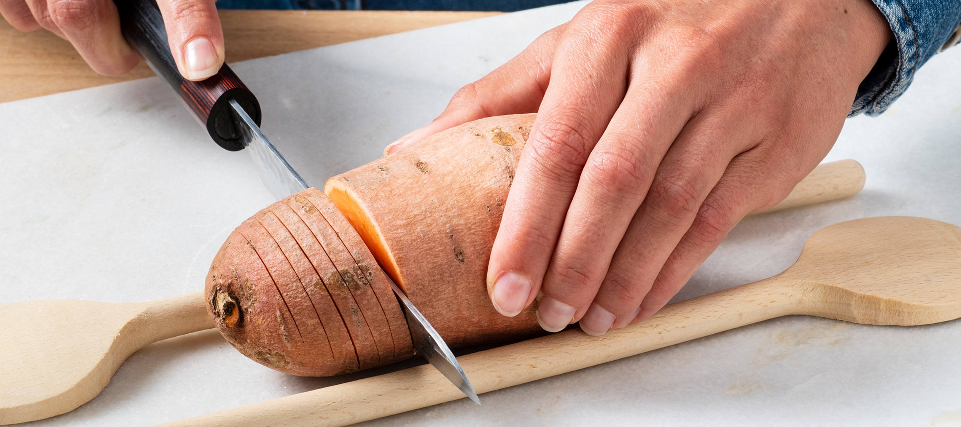 How to cut a Hasselback Potato Savory