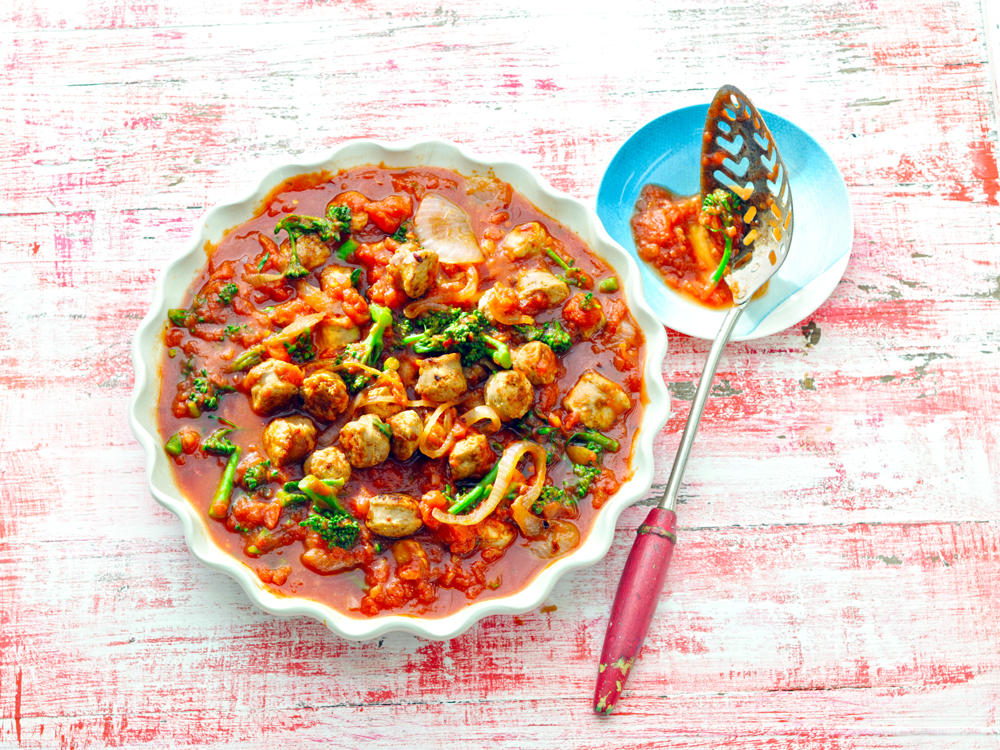 Italian Sausage and Broccoli Rabe Tomato Sauce | Savory
