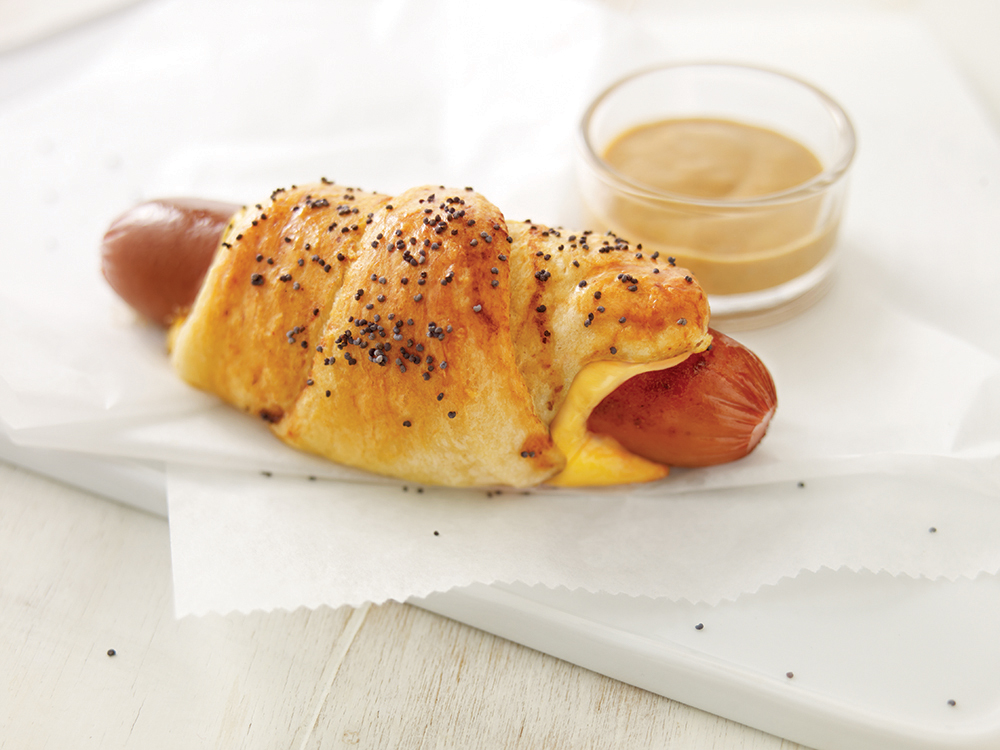 Kraft Cheesy Piggies in a Blanket with Come-Back Sauce | Savory