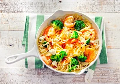 Mediterranean Pasta with Shrimp, Broccoli, and Sundried Tomato