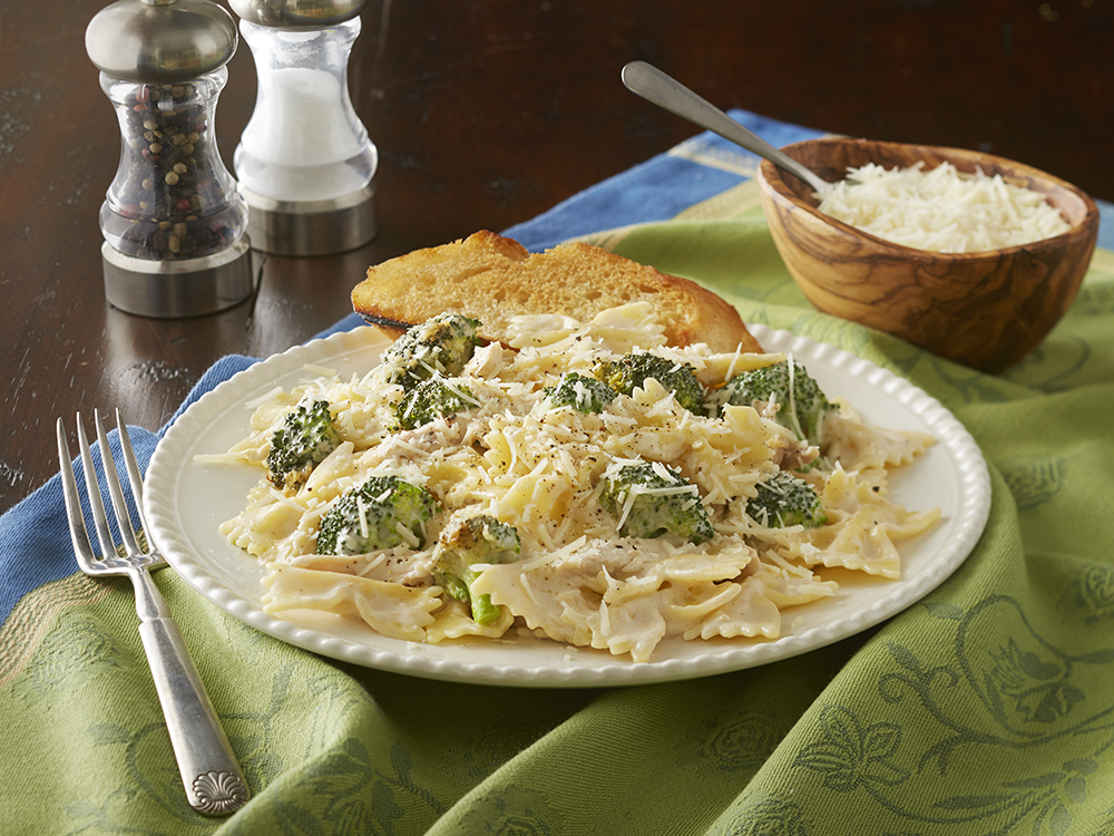 Tyson® Alfredo Chicken and Broccoli | Savory