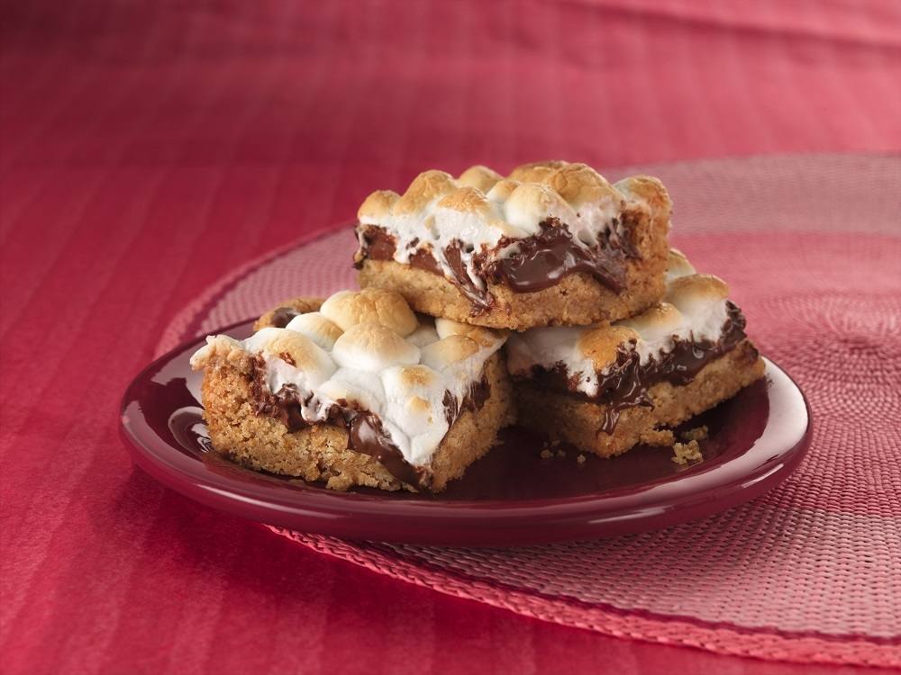 Kraft Warm Toasted Marshmallow S’mores Bars | Savory