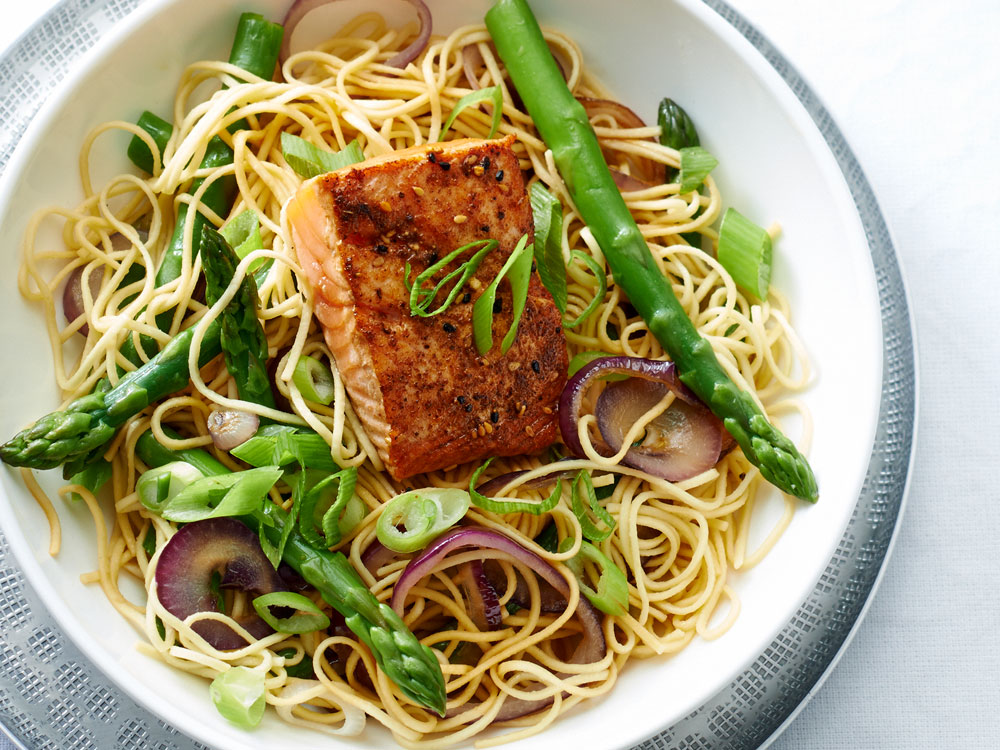 Sesame-Crusted Salmon with Asparagus and Noodles | Savory
