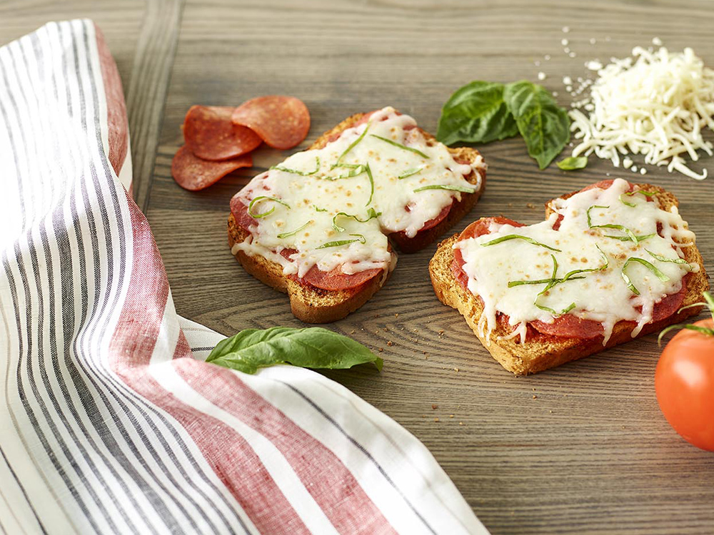 Panera Bread® Tomato Basil Pizza Toast Savory