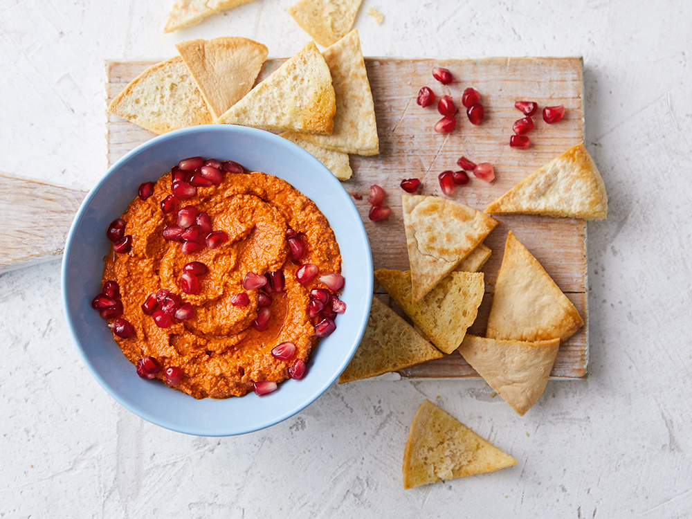 Walnut, Pomegranate and Roasted Pepper Dip | Savory