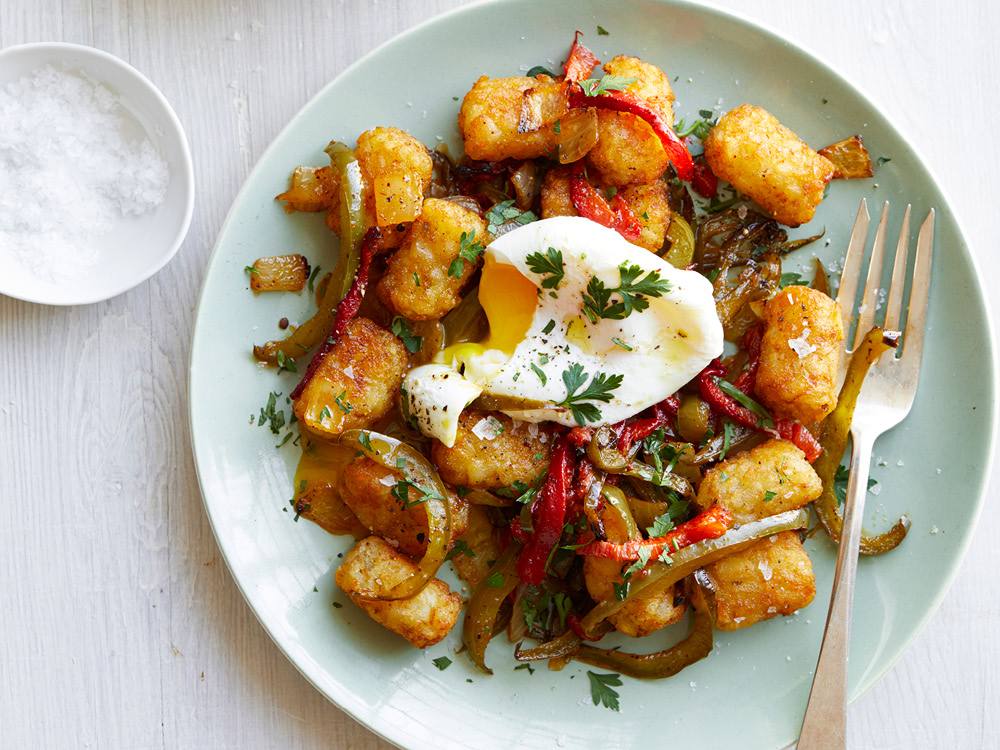 Tater Tot Hash with Poached Eggs | Savory
