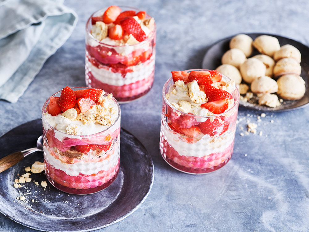 Strawberry-Rhubarb Eton Mess | Savory