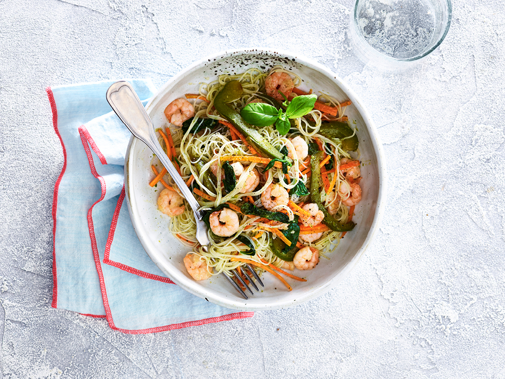 Noodles with Shrimp and Bell Peppers | Savory