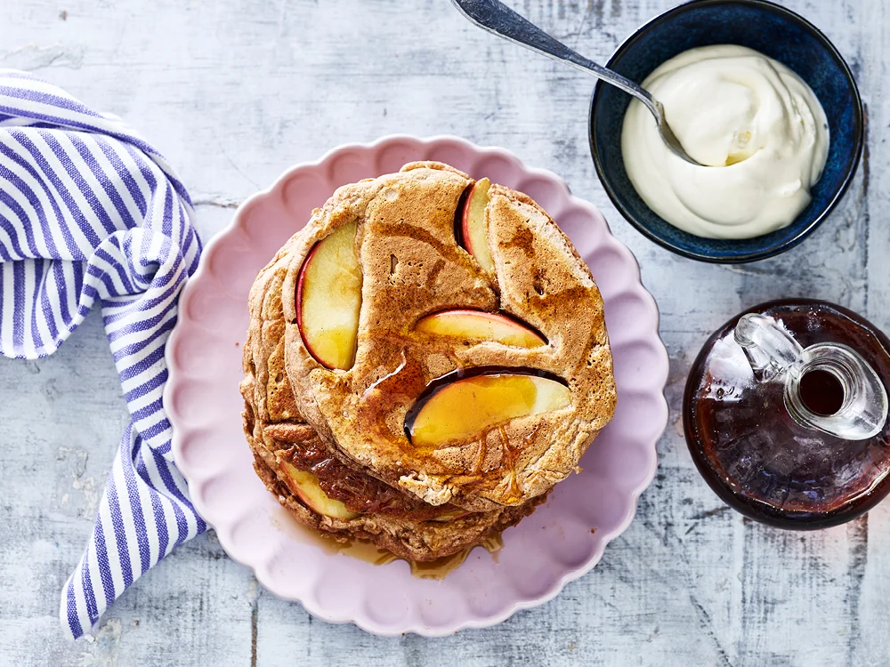 https://www.savoryonline.com/app/uploads/recipes/157451/apple-pie-pancakes.jpg