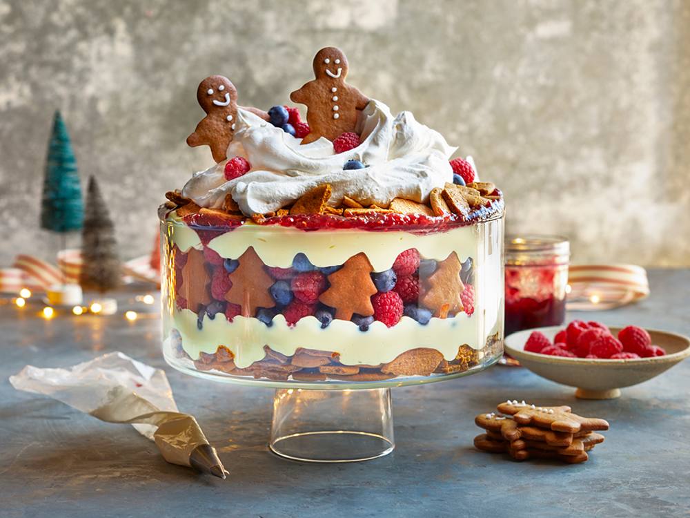 Gingerbread-Berry Trifle | Savory