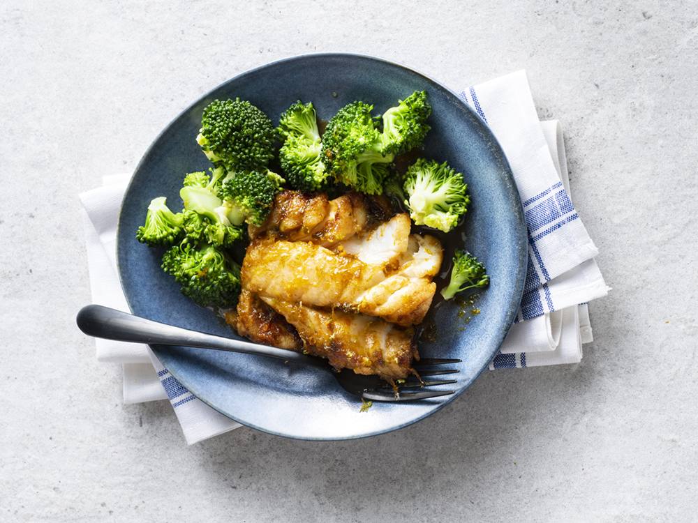 Broiled Cod with Citrusy Broccoli | Savory