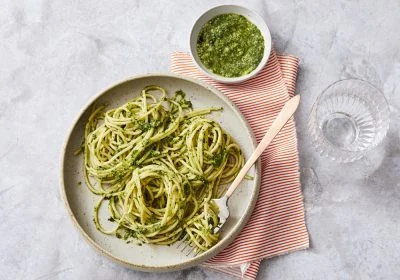 Spaghetti with Kale Pesto