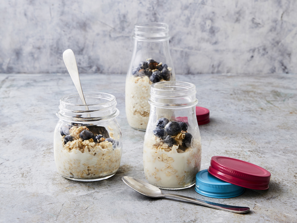 Overnight Blueberry-Cinnamon Oats | Savory