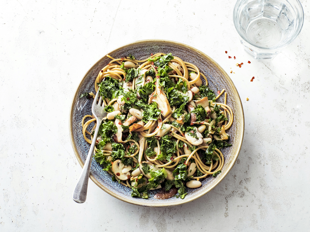 Whole Wheat Spaghetti with Wild Mushrooms and Kale | Savory