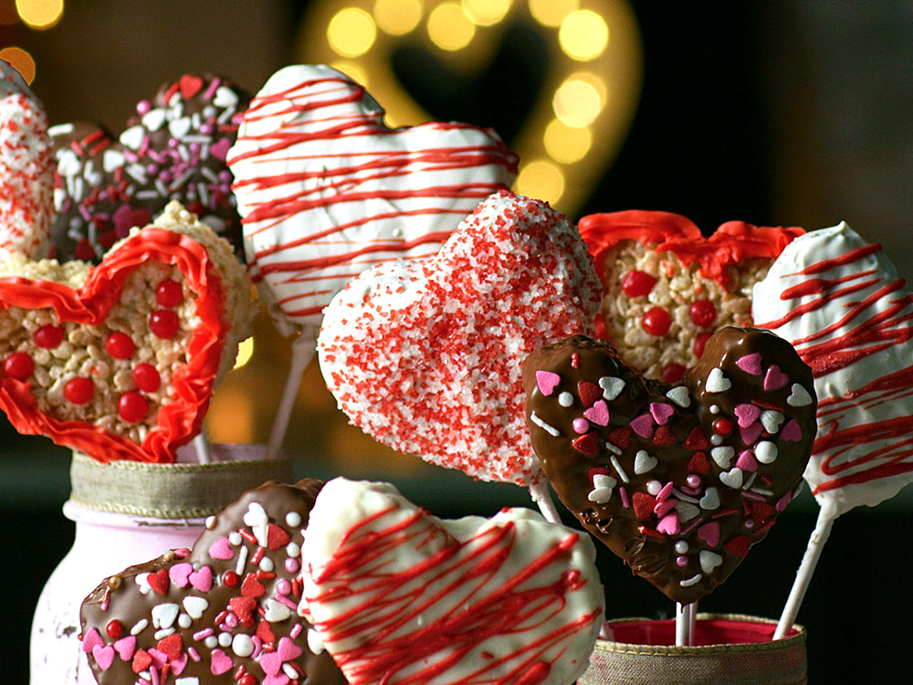 Valentine Heart Rice Krispies Treats | Savory