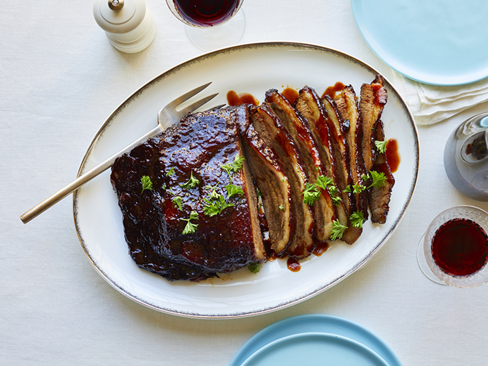 Slow Cooker Brisket with Red Wine Glaze Savory