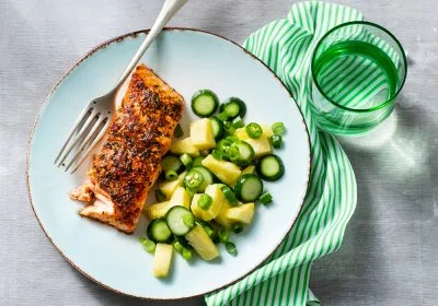 Salmon with Spicy Pineapple Salad