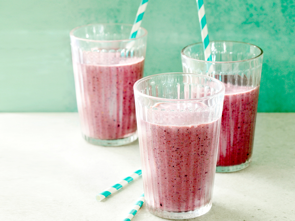 Mixed BerrySpinach Smoothies Savory