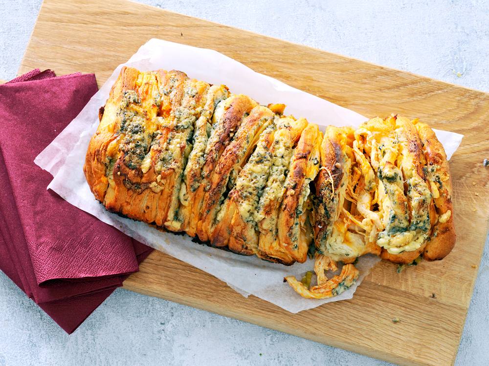 Buffalo Chicken Pull-Apart Loaf | Savory