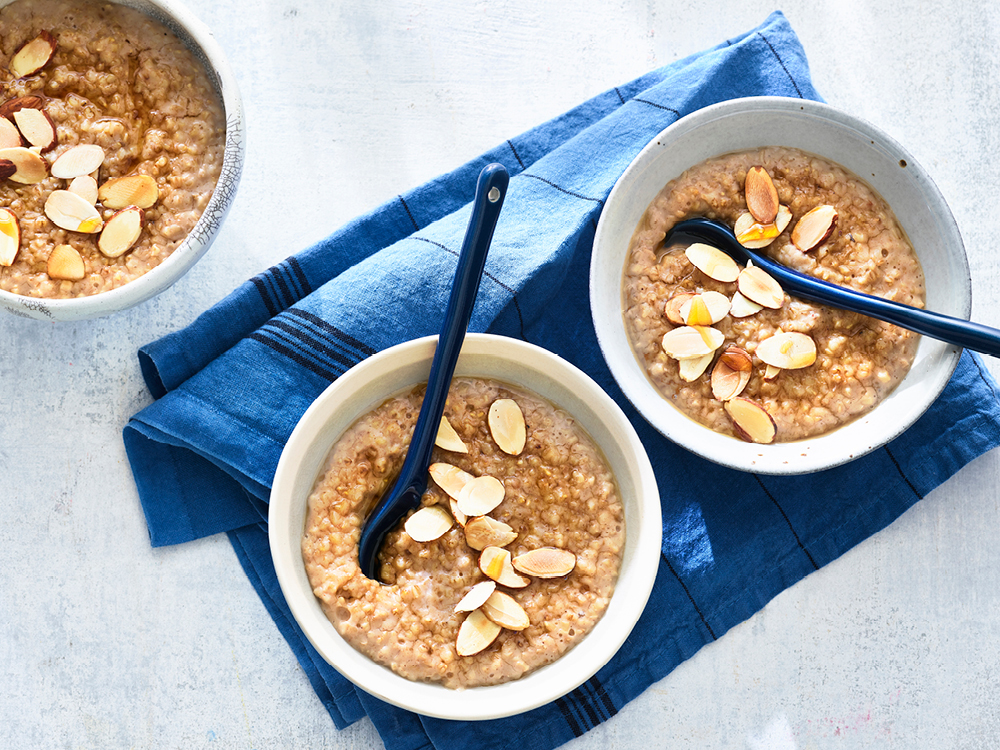 Pumpkin Pie Spice Oatmeal | Savory