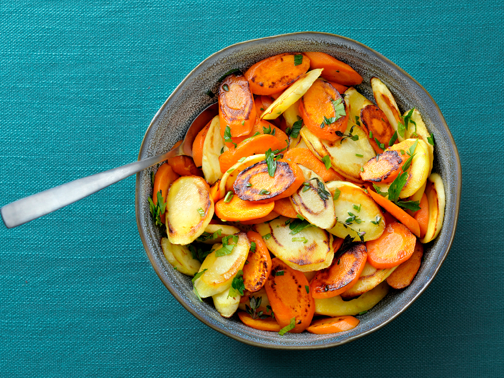 Herb Roasted Parsnips and Carrots Savory