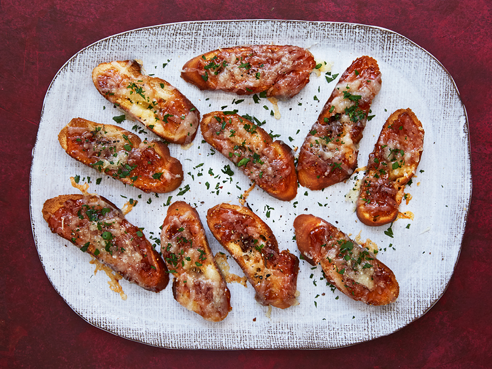 Crostini with Manchego and Fig Spread Savory