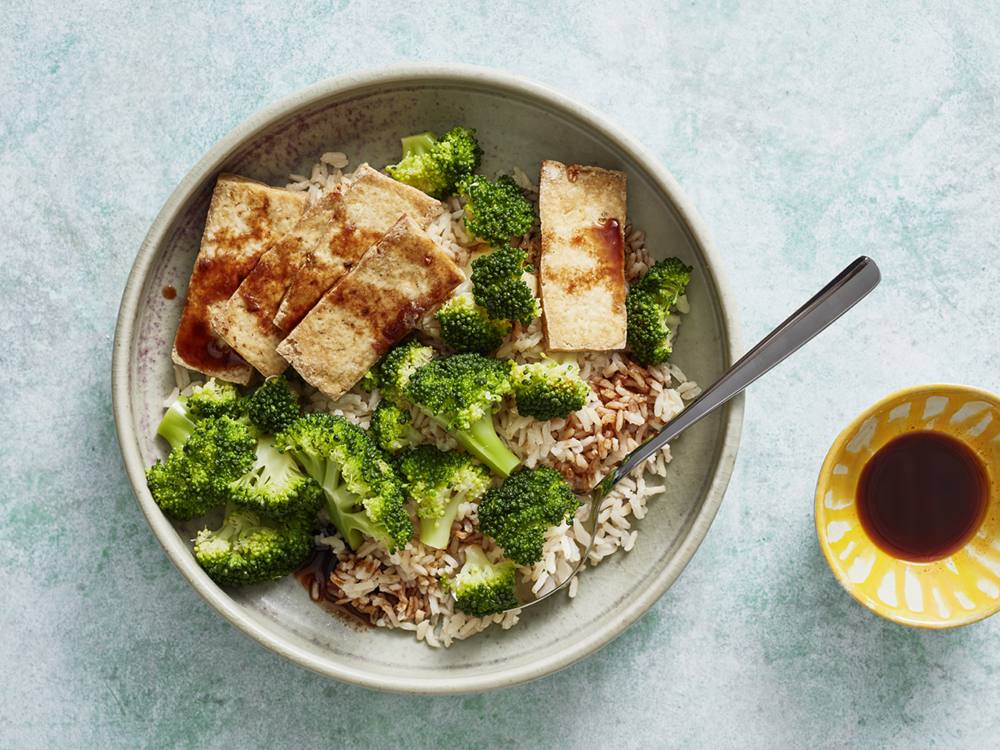 Spicy Air Fryer Crispy Tofu Bowl | Savory