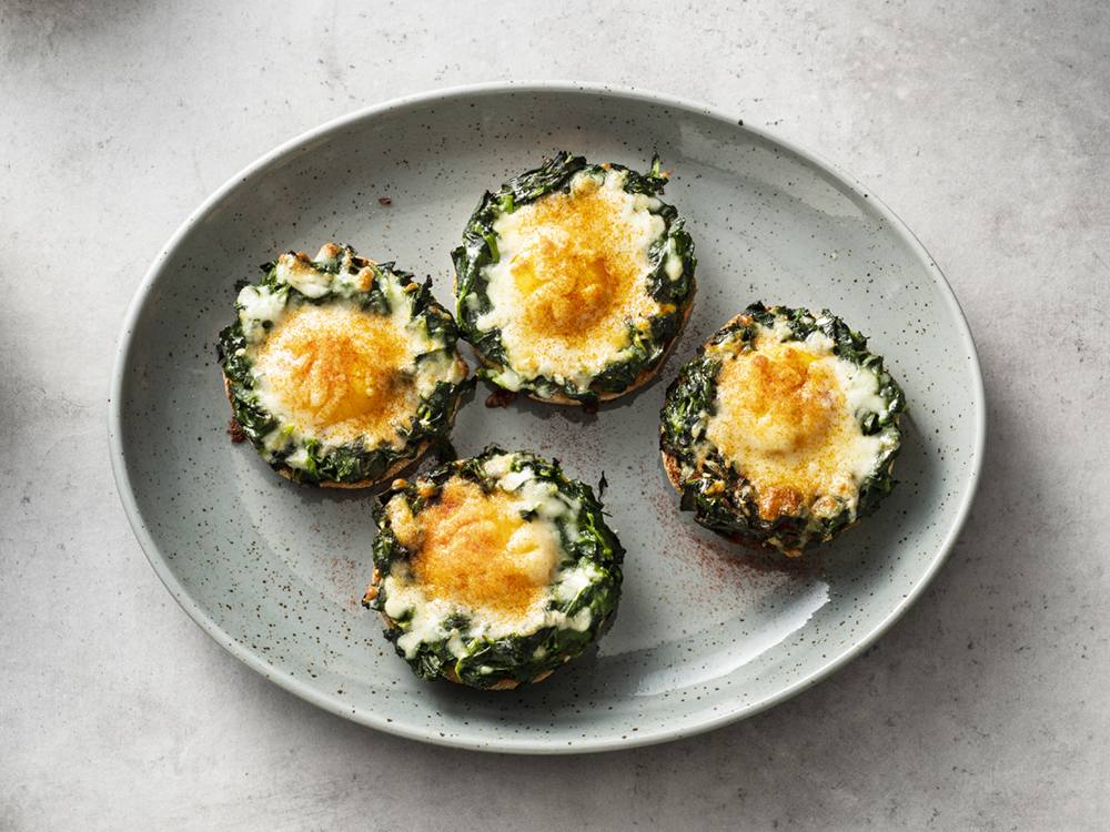 Baked Egg and Spinach English Muffins | Savory