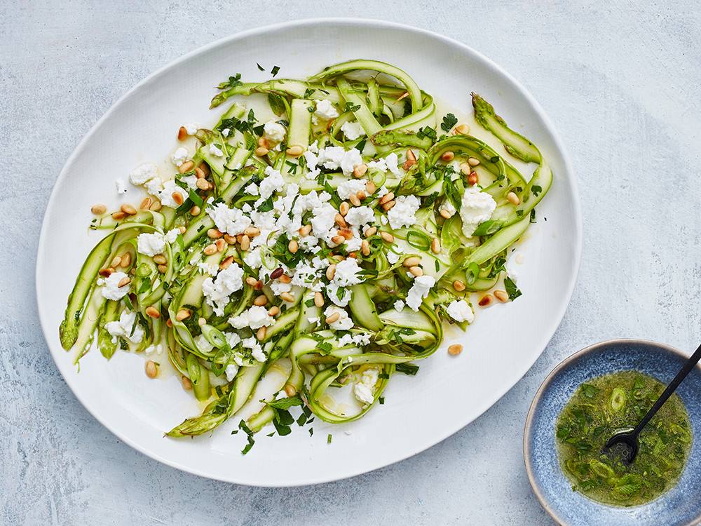 Asparagus and Goat Cheese Salad | Savory