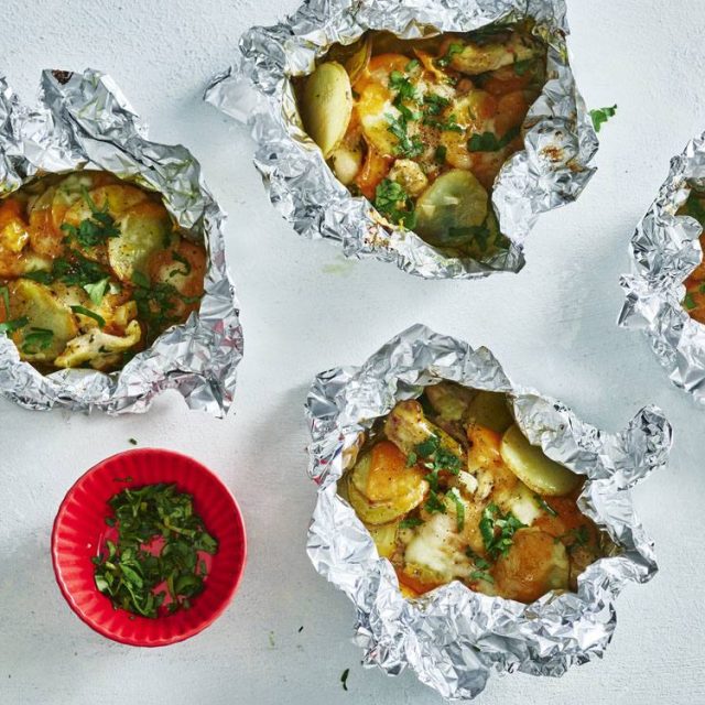 Cheesy Chicken and Potato Foil Packets