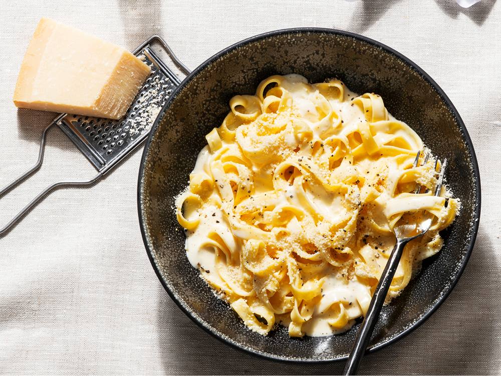 Fresh Fettuccine Alfredo | Savory
