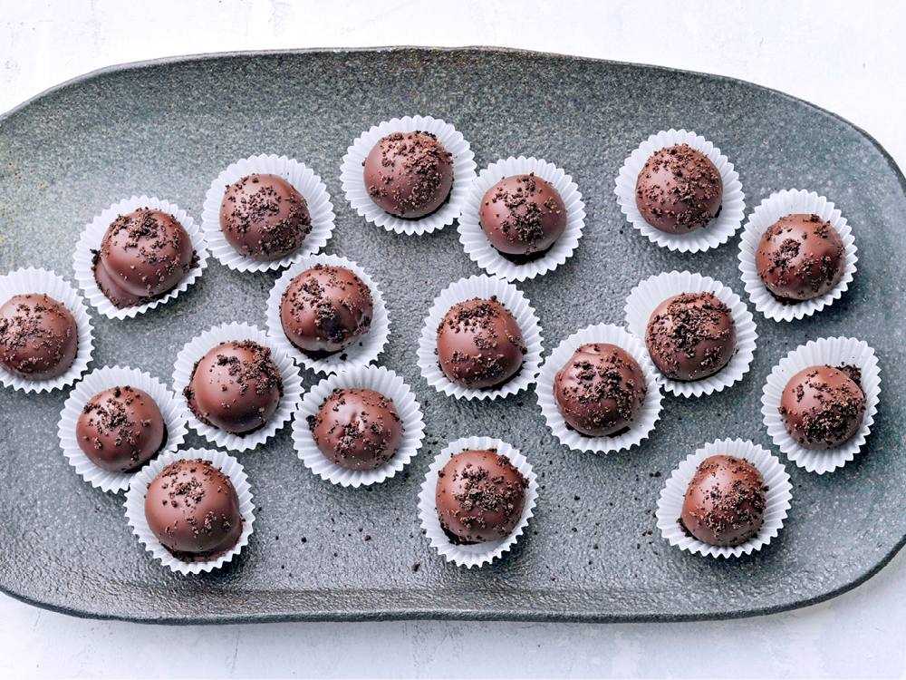 Cookies and Cream Truffles Savory