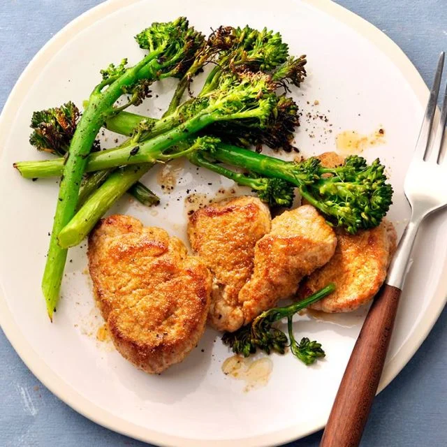 Spice-Rubbed Pork with Baby Broccoli