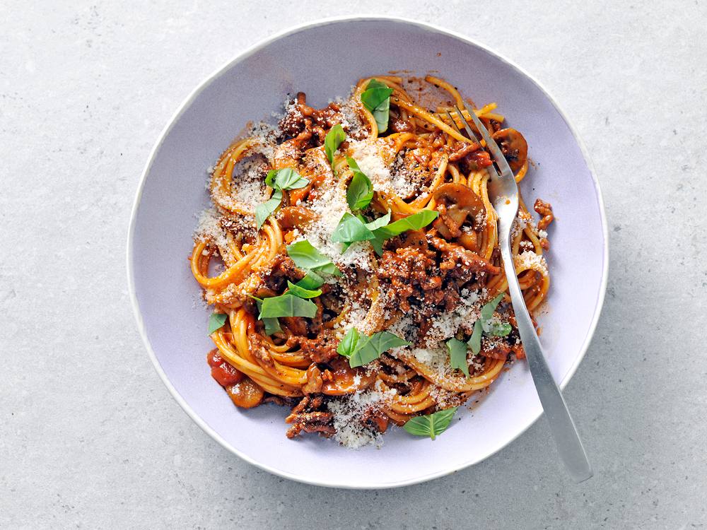 OnePot Spaghetti with Meat and Mushroom Ragu Savory