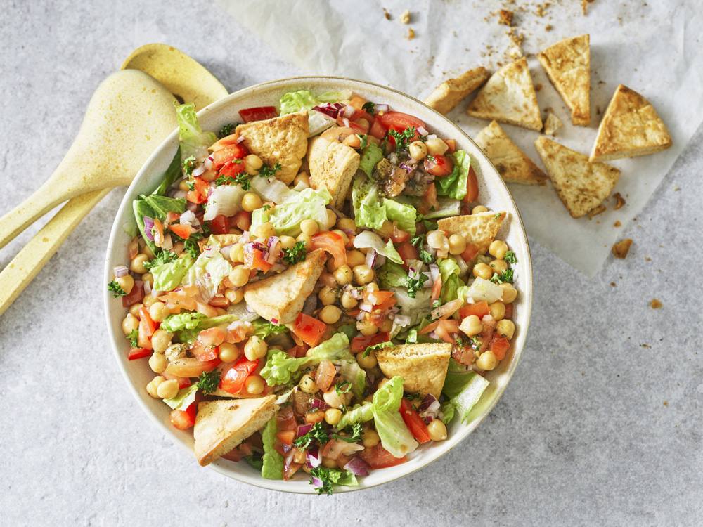 Tomato and Chickpea Salad with Pita Croutons | Savory
