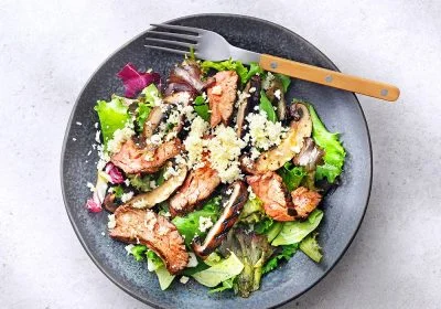 Mixed Green Salad with Grilled Steak, Grilled Mushrooms, and Pesto Dressing