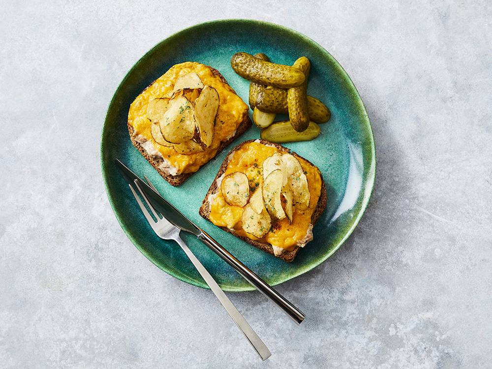 Open-Faced Tuna Melts with Potato Chips | Savory