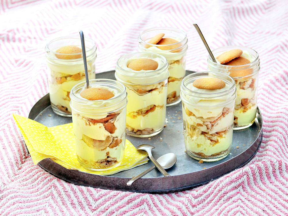 Mason Jar Southern Banana Pudding | Savory