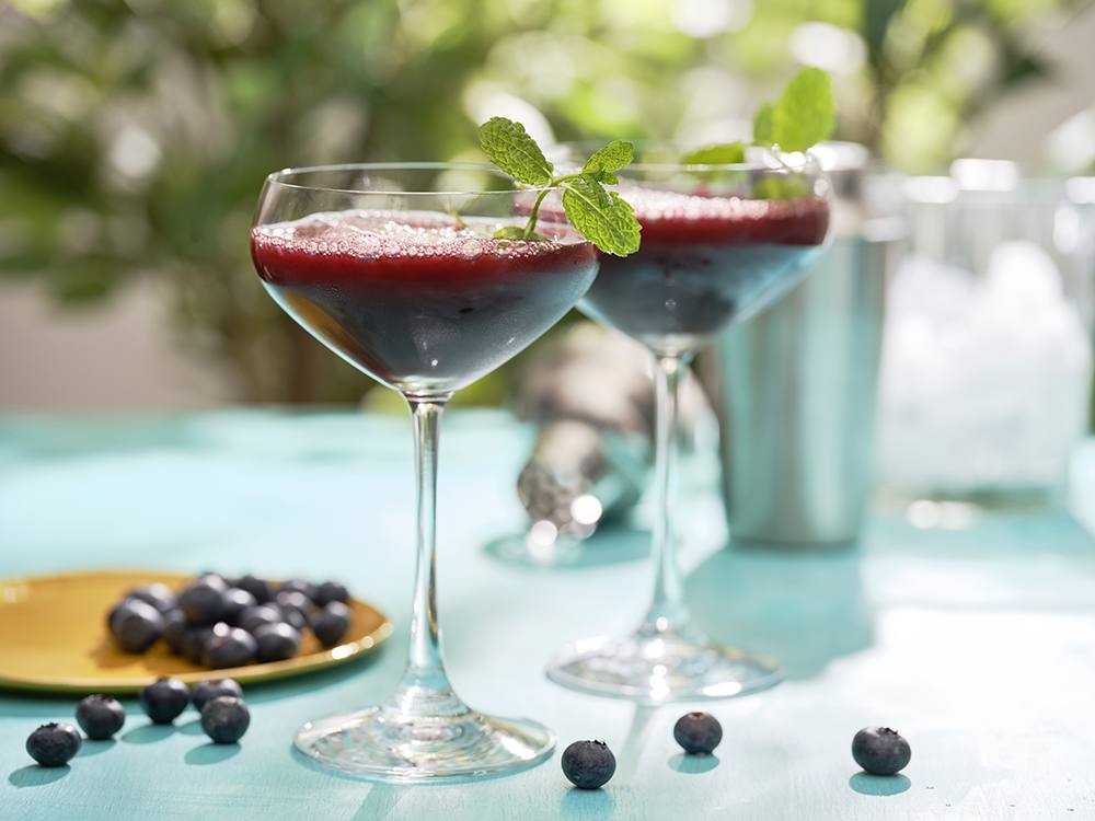 Blueberry-Cucumber Gimlet Cocktail | Savory