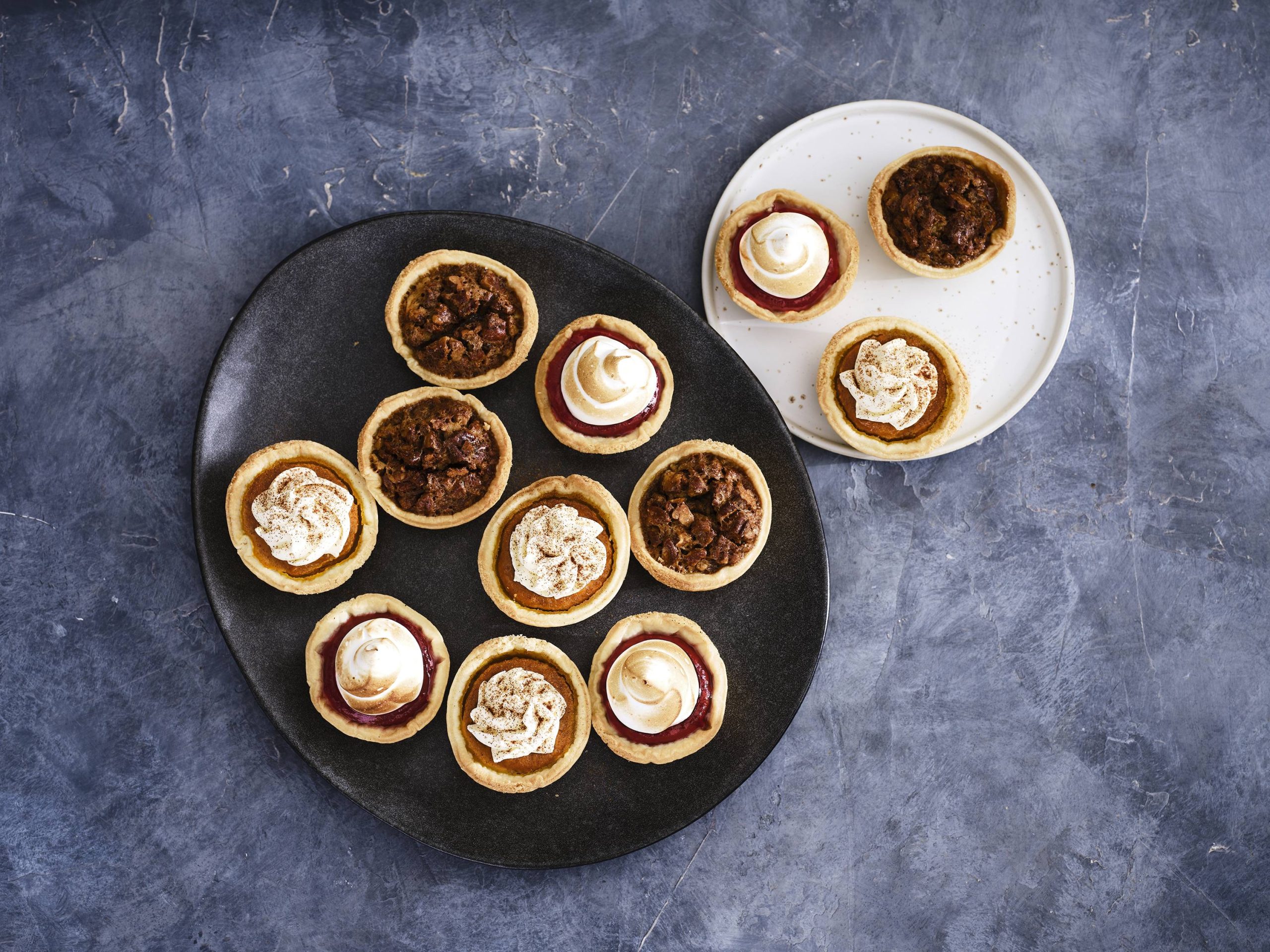 Mini Thanksgiving Pies | Savory