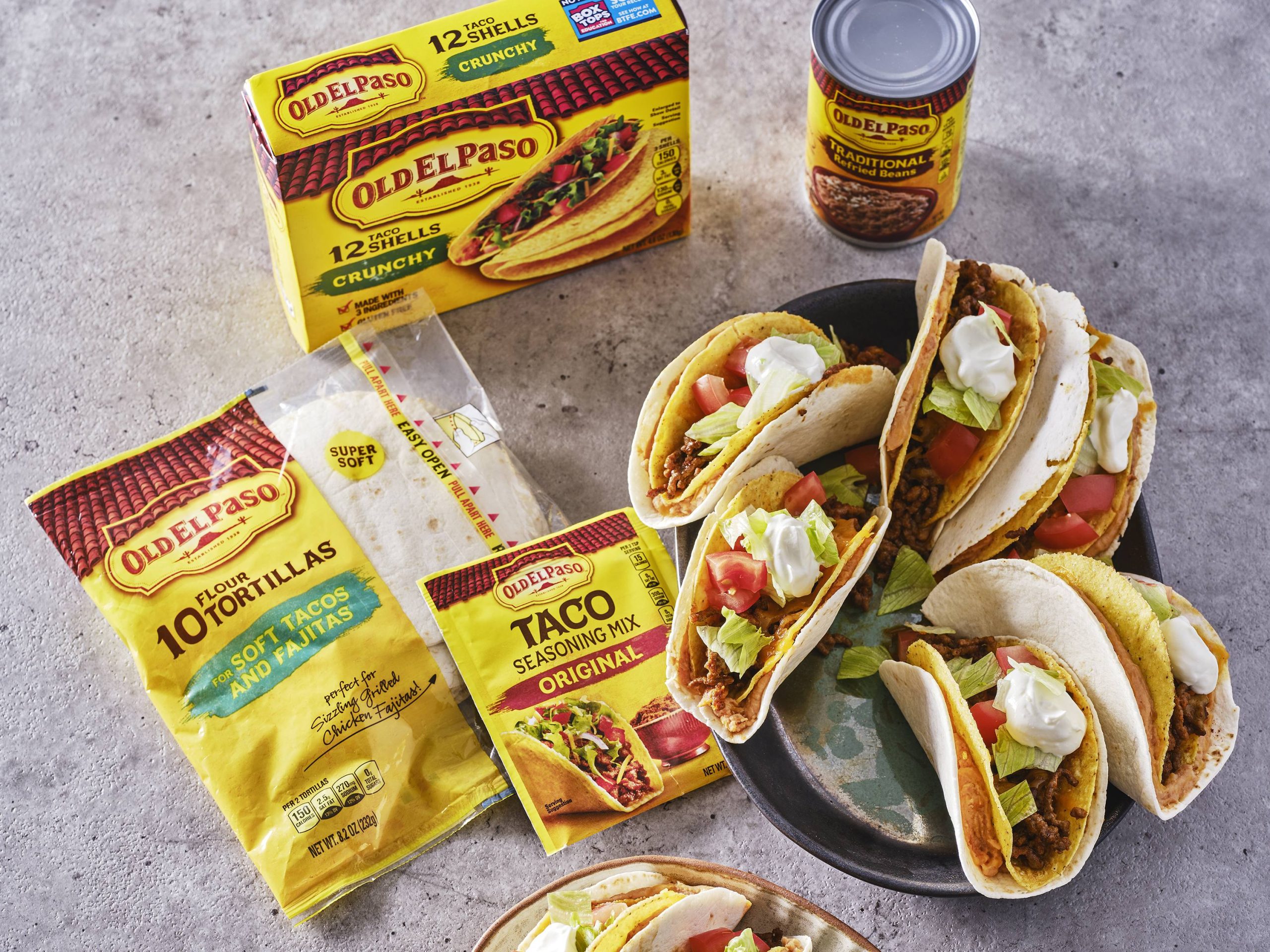 Beef and Refried Bean Gordita Crunch | Savory