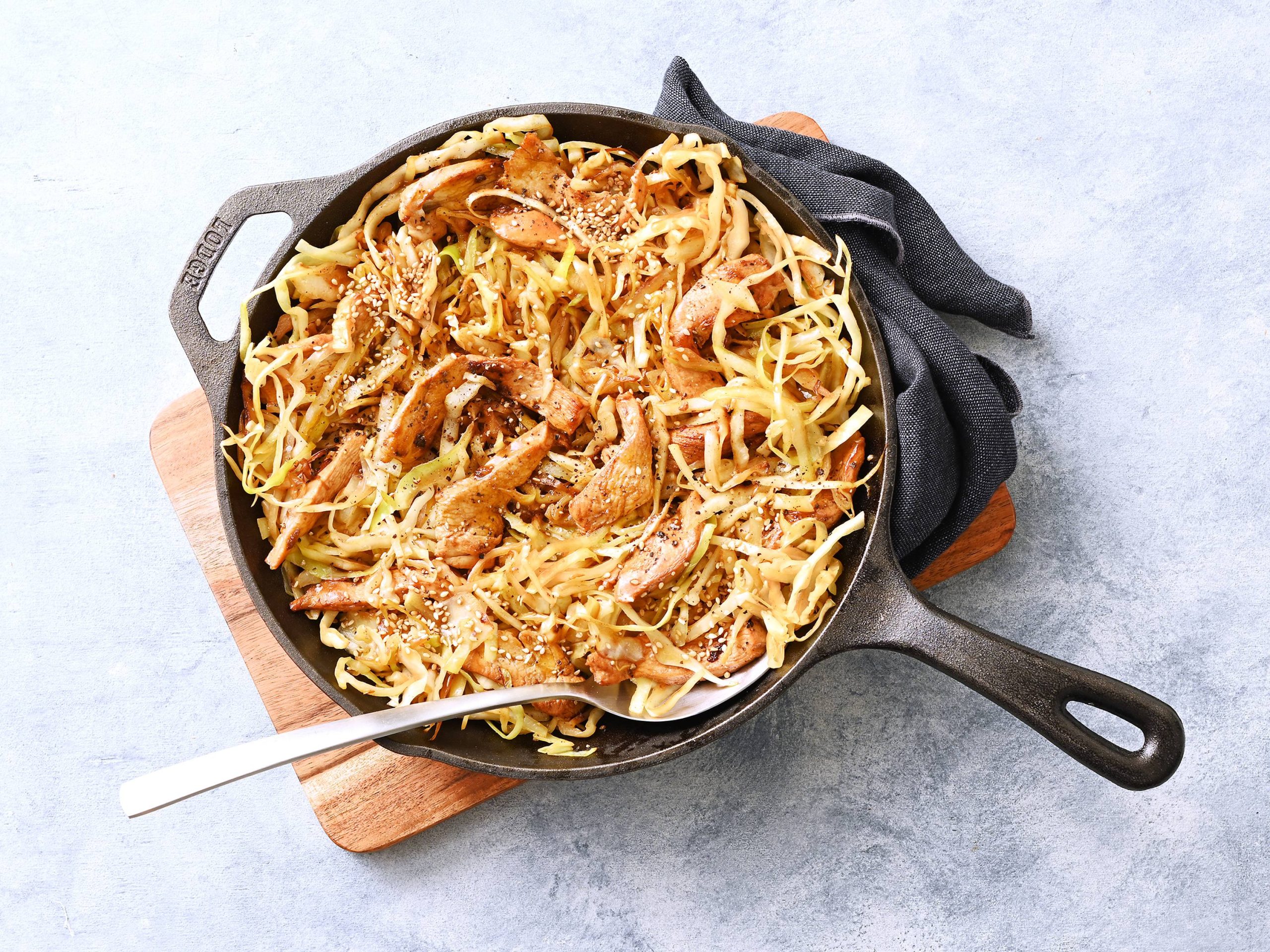 Black Pepper Chicken and Cabbage Stir-Fry | Savory
