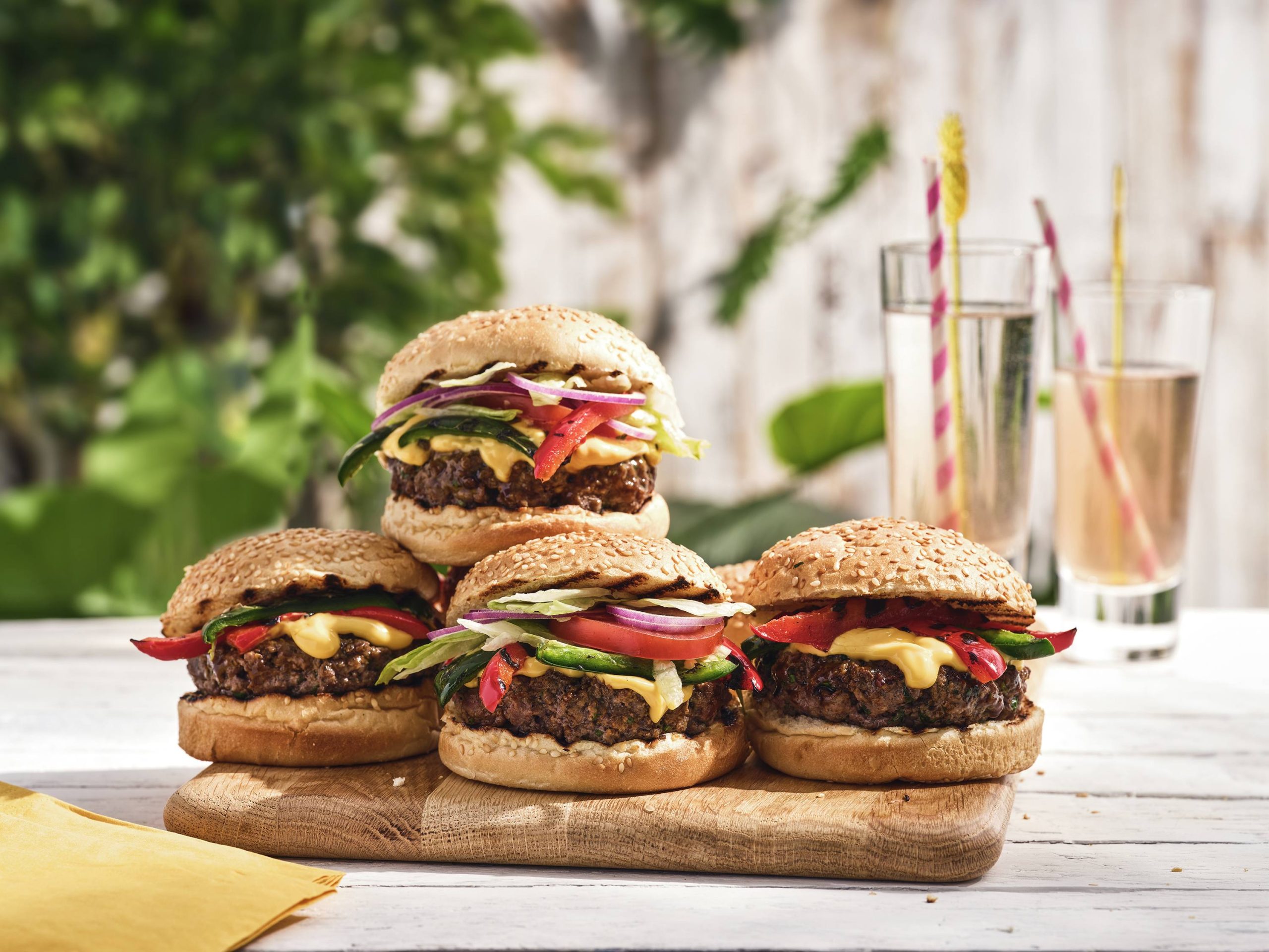 Queso Cheeseburgers | Savory