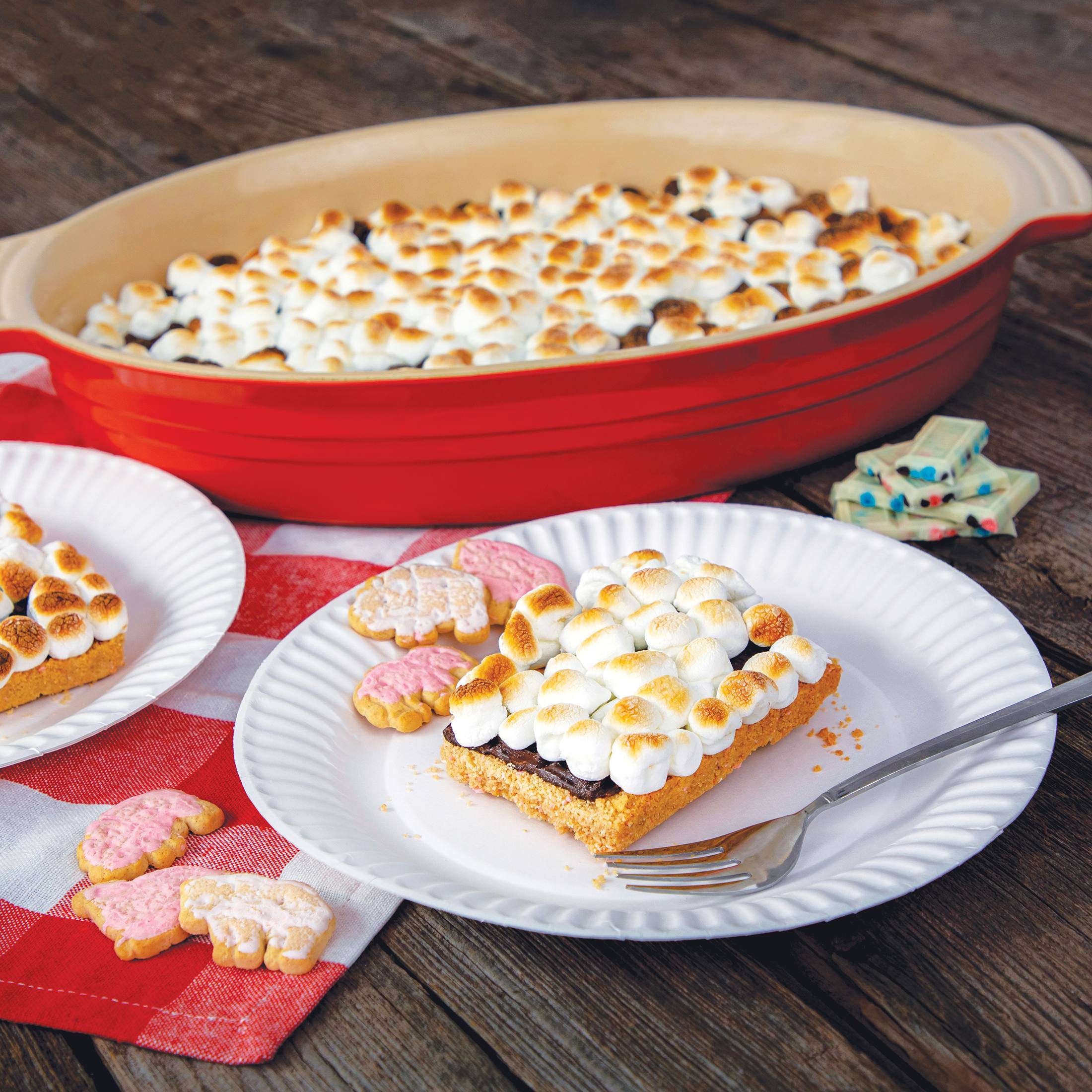 Stauffer’s® Iced Animal Cookies S’mores Bar Recipe Savory