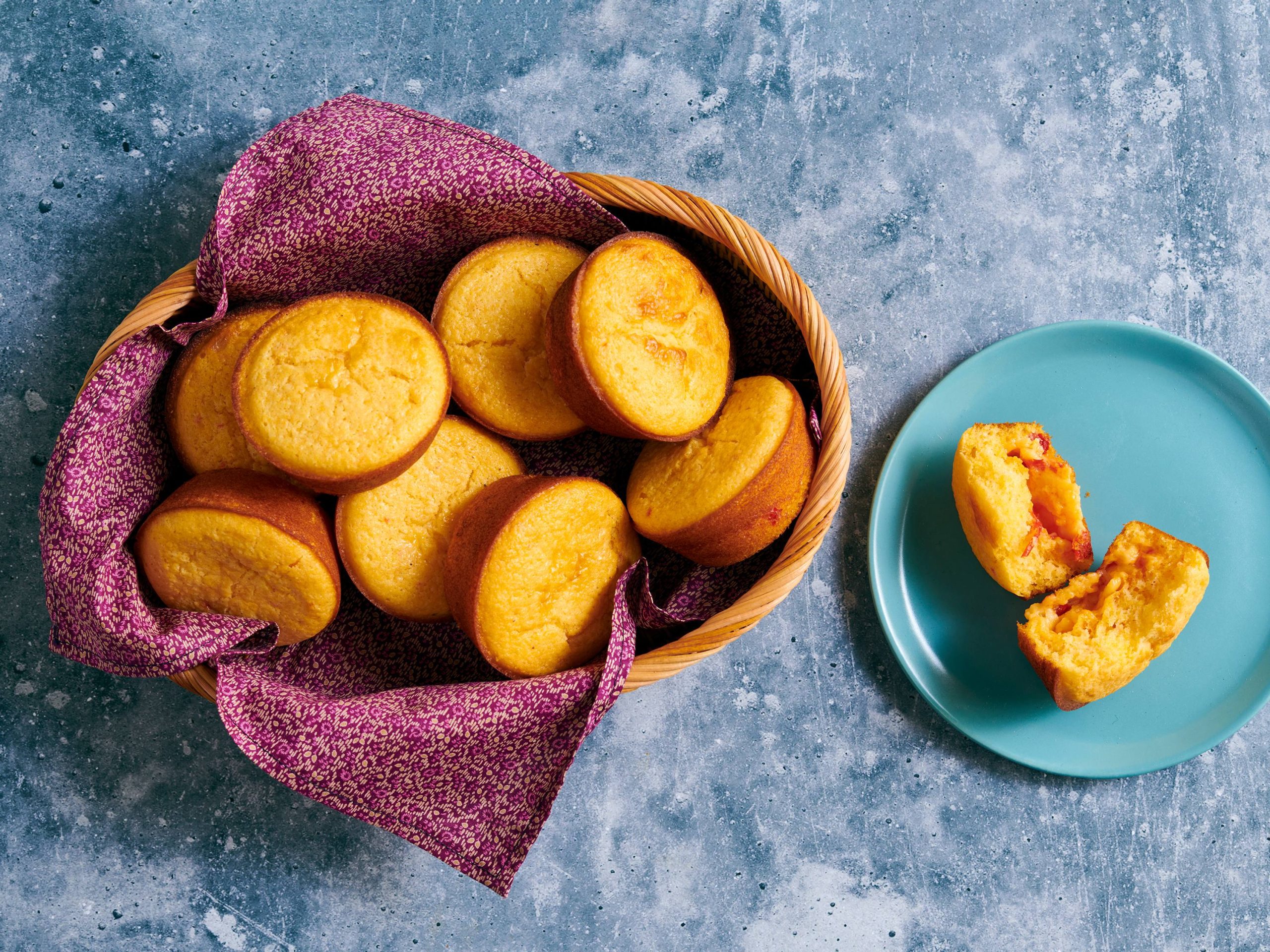 Pimiento Cheese–Cornbread Muffins | Savory